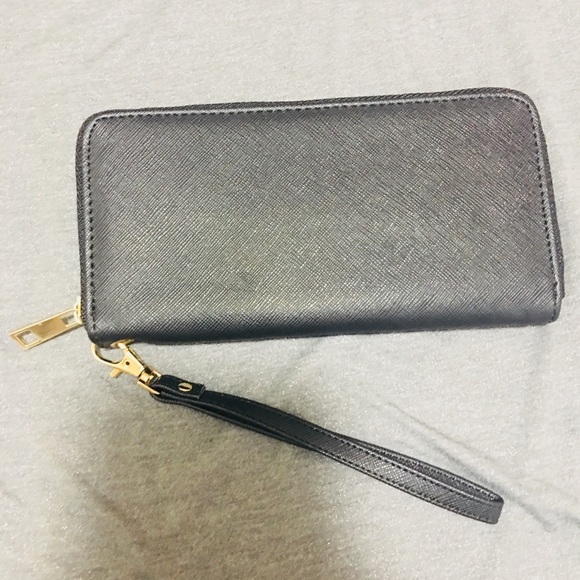 Wristlet wallets - Picture 4 of 7